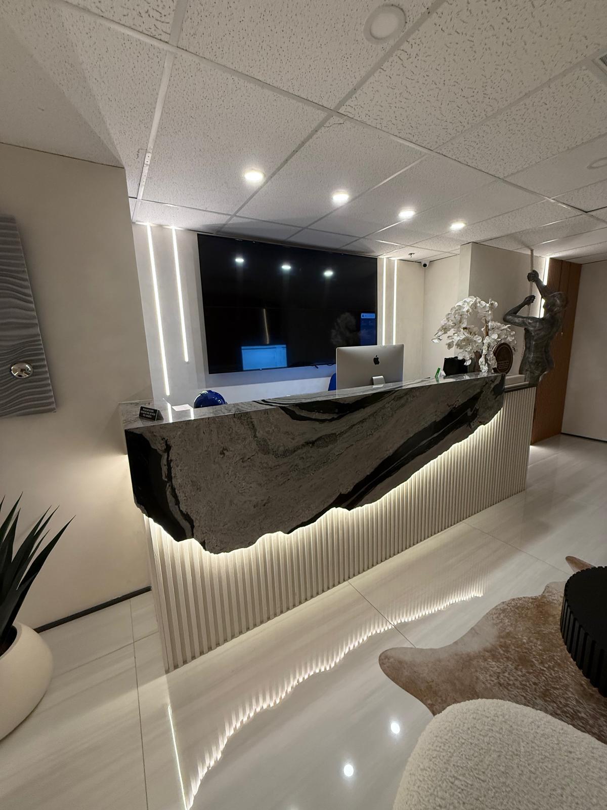 1111 Park Centre Blvd, Miami Gardens, FL for lease Interior Photo- Image 1 of 11