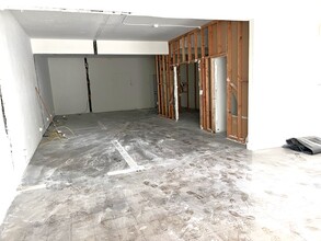 6006 W Pico Blvd, Los Angeles, CA for lease Interior Photo- Image 1 of 4