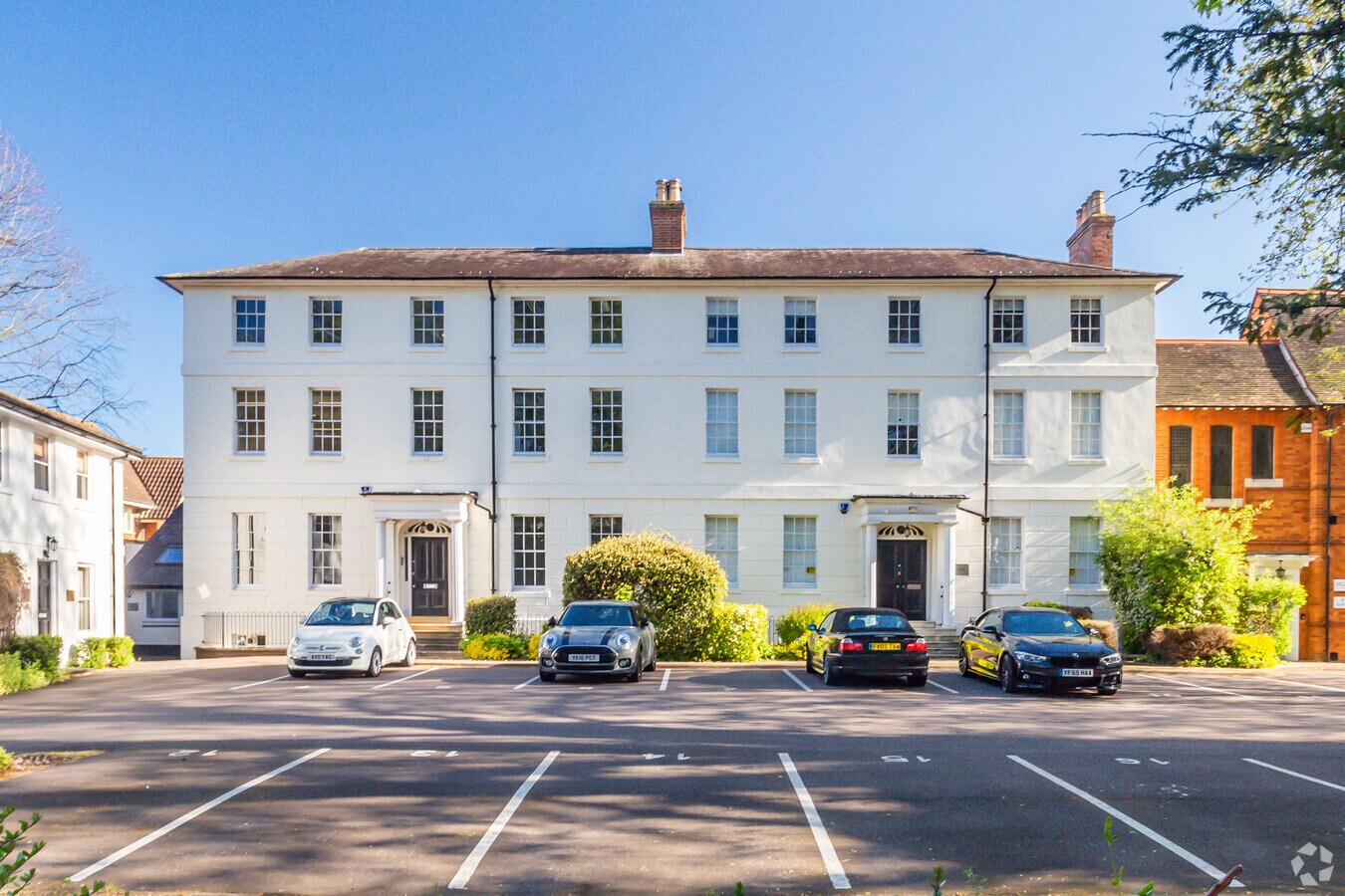 911 Bromham Rd, Bedford, BDF MK40 2BP