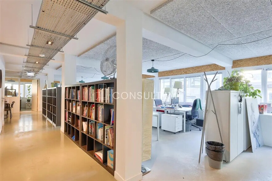 Office in Boulogne-Billancourt for lease - Building Photo - Image 2 of 9