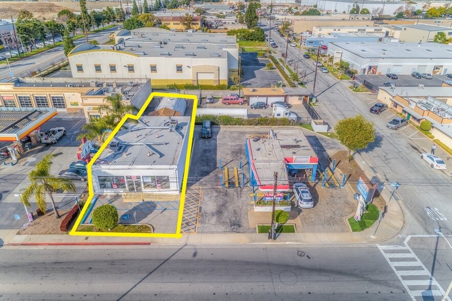 1143 W Foothill Blvd, Azusa, CA for sale - Building Photo - Image 3 of 11