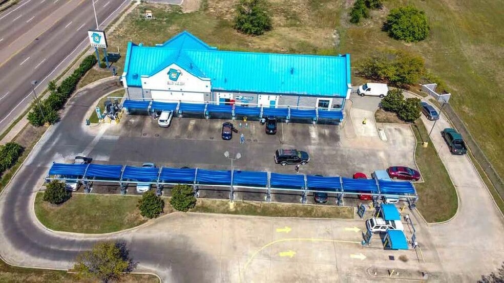 3736 Riverdale Rd, Memphis, TN for sale - Primary Photo - Image 2 of 2