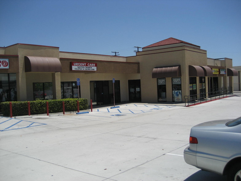 300-450 N Harbor Blvd, La Habra, CA for lease - Building Photo - Image 1 of 3