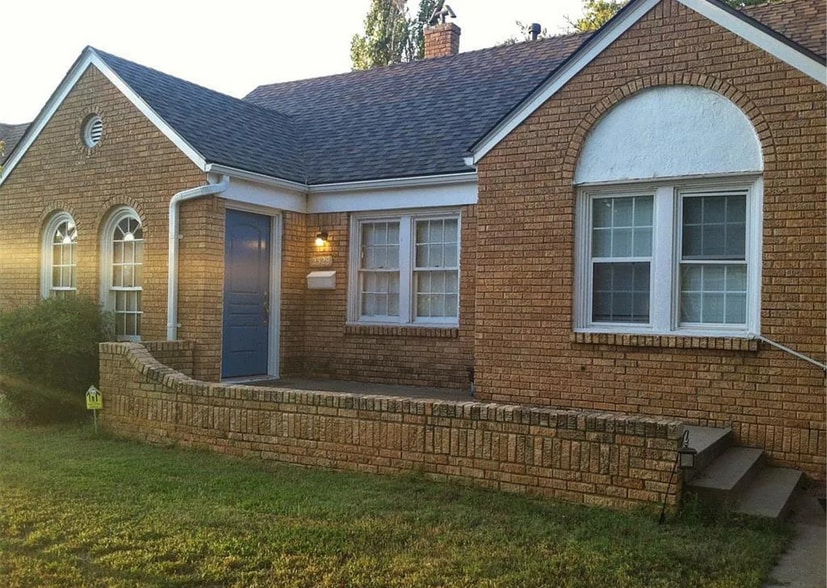 Single Family Homes Portfolio portfolio of 7 properties for sale on LoopNet.com - Building Photo - Image 2 of 7