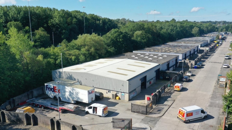 Arkwright Rd, Runcorn for lease - Aerial - Image 2 of 7