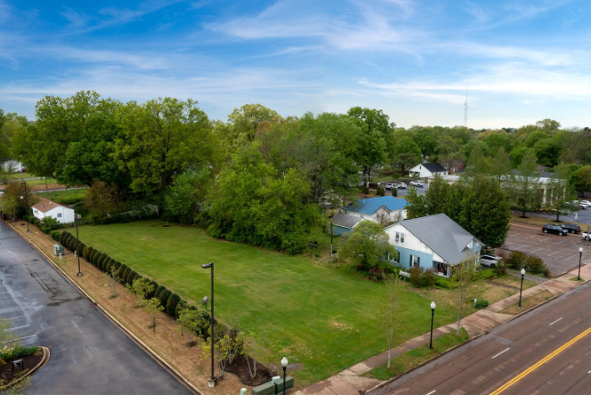 114 University St, Martin, TN for sale - Aerial - Image 3 of 3