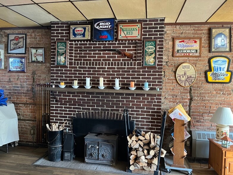 100 S Main St, Castleton On Hudson, NY for sale - Interior Photo - Image 3 of 7