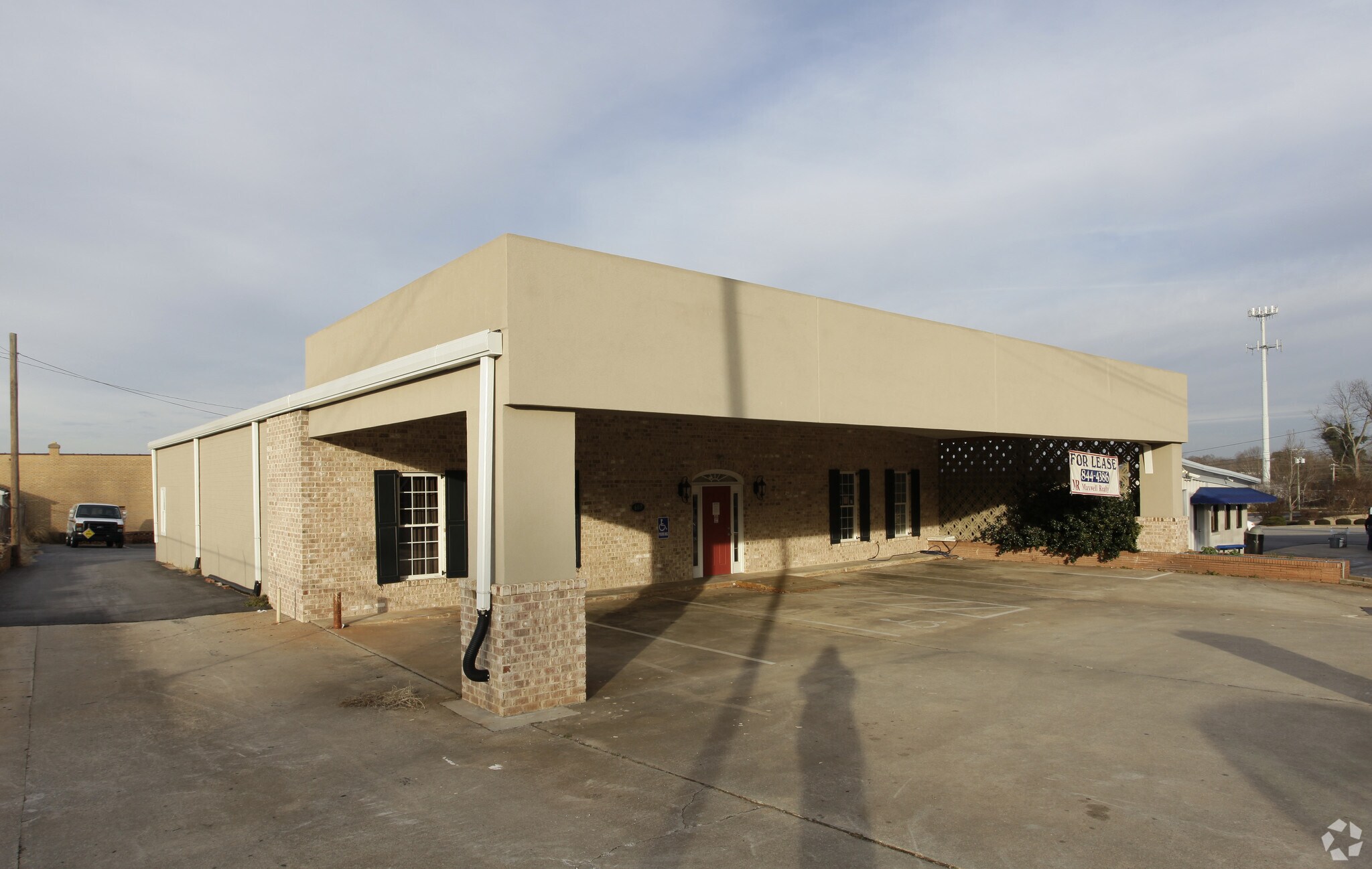 609 N McDuffie St, Anderson, SC for sale Primary Photo- Image 1 of 1