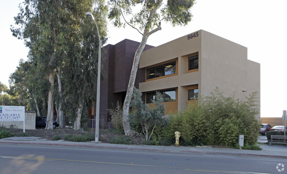 9845 Erma Rd, San Diego, CA for lease - Building Photo - Image 1 of 5