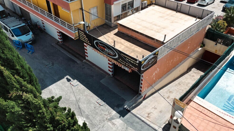 Retail in Benidorm for sale - Aerial - Image 3 of 28