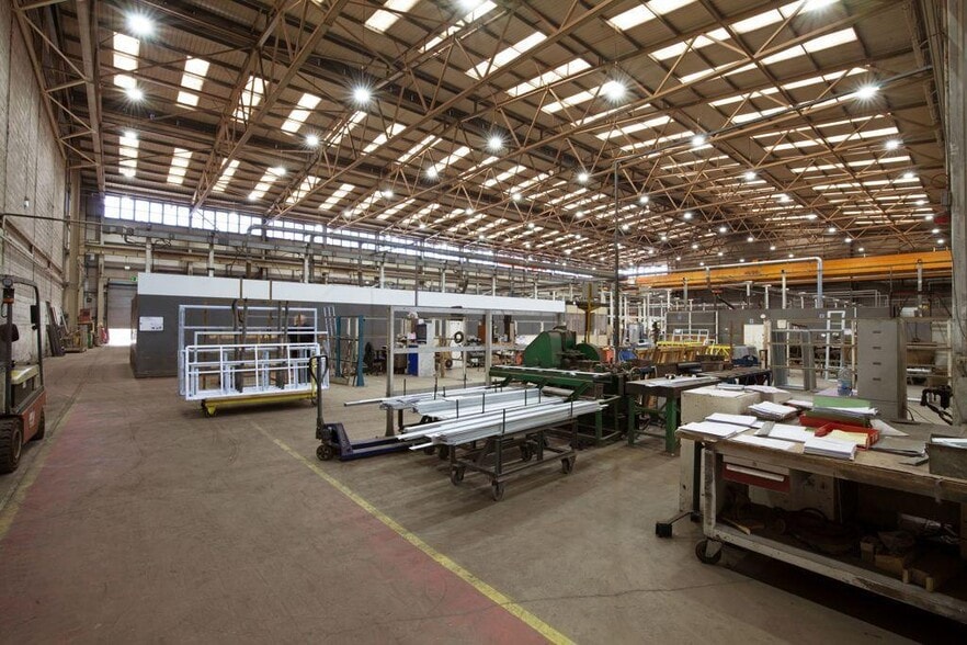 4 Freebournes Rd, Witham for sale - Building Photo - Image 2 of 12