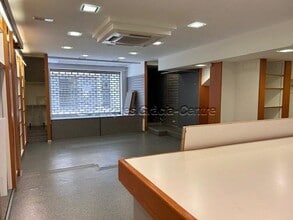 Retail in Sabadell, Barcelona for lease Interior Photo- Image 2 of 7
