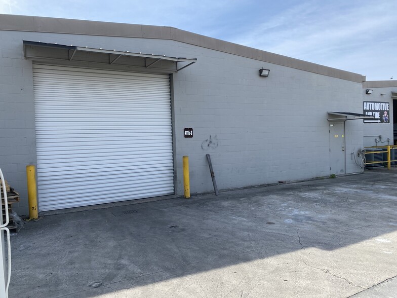 4115 University Blvd W, Jacksonville, FL for lease - Building Photo - Image 3 of 21