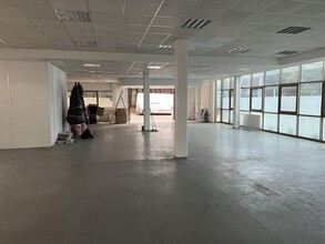 Flex in Bezons for lease Interior Photo- Image 2 of 5
