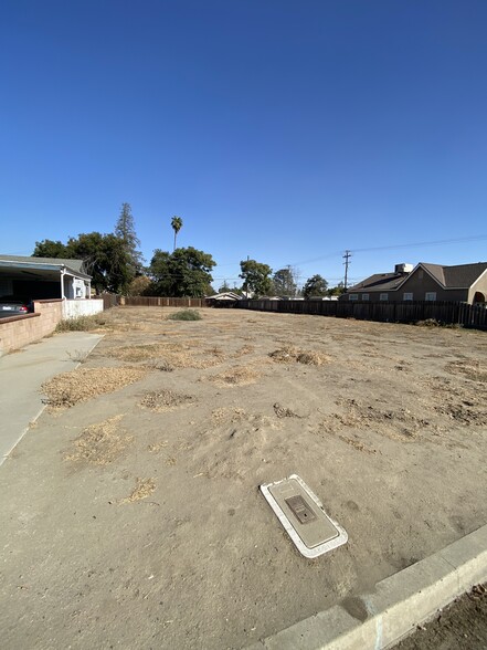 322 N N St, Tulare, CA for sale - Primary Photo - Image 1 of 1