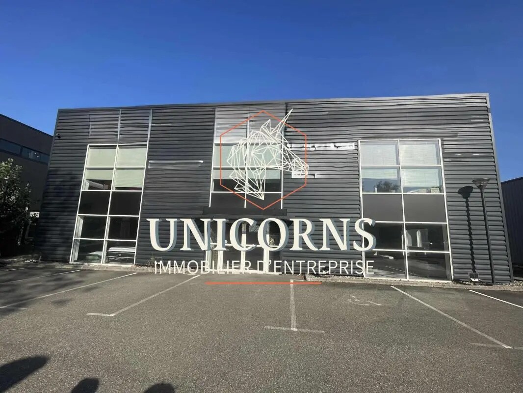 Industrial in Rouffiac-Tolosan for lease Building Photo- Image 1 of 5