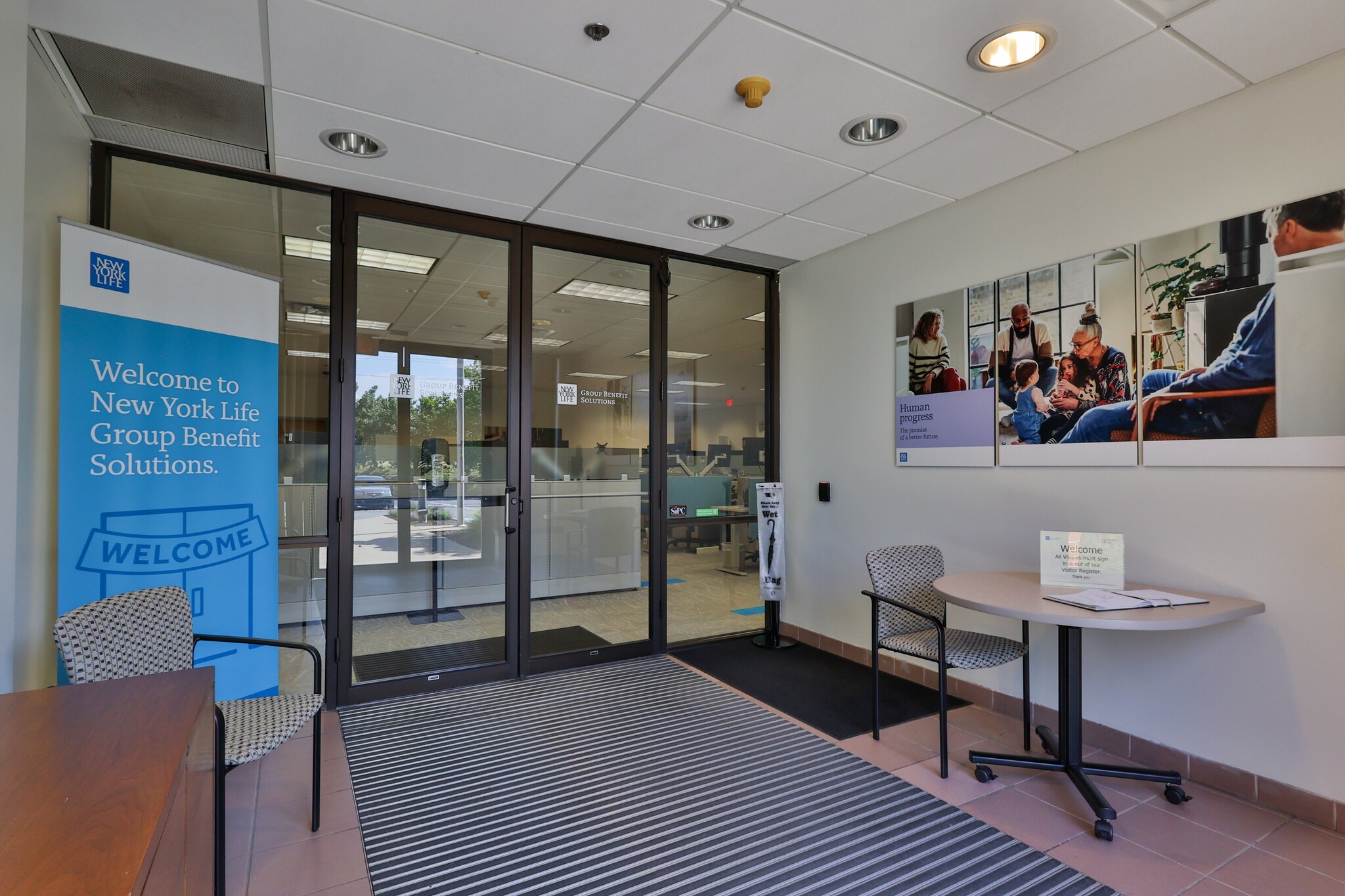 1525 Valley Center Pky, Bethlehem, PA for lease Building Photo- Image 1 of 30