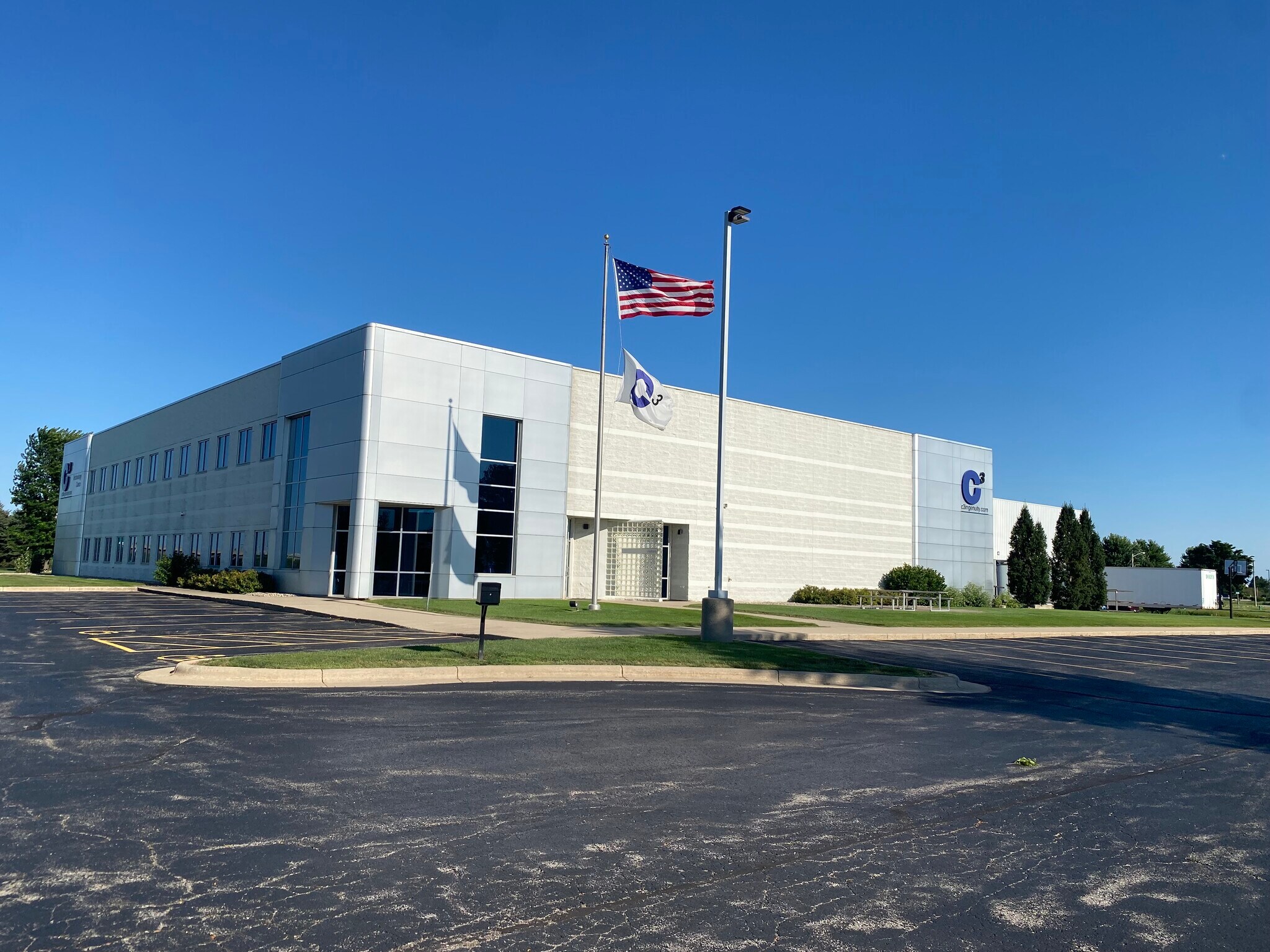 3300 E Venture Dr, Appleton, WI for sale Building Photo- Image 1 of 1