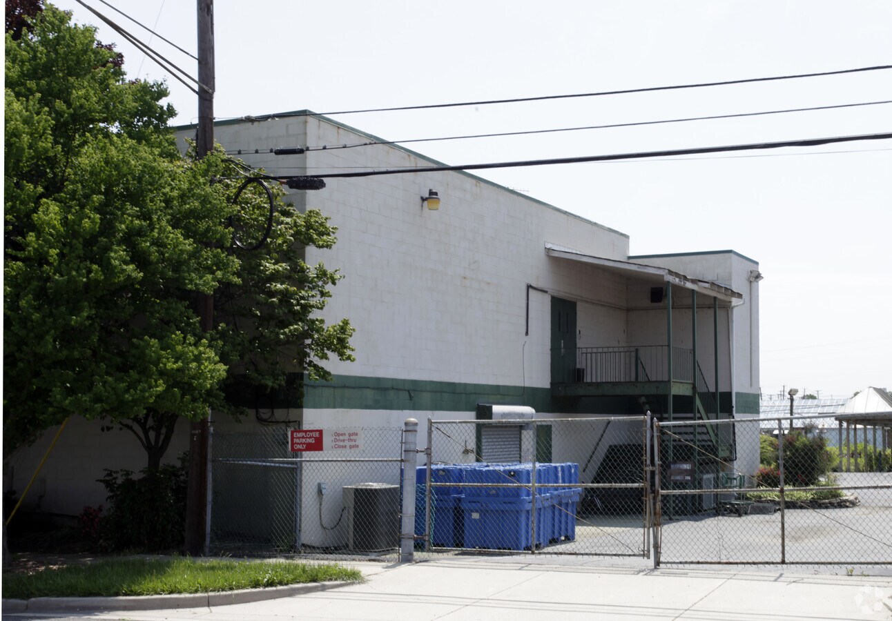 11350 Baltimore Ave, Beltsville, MD 20705