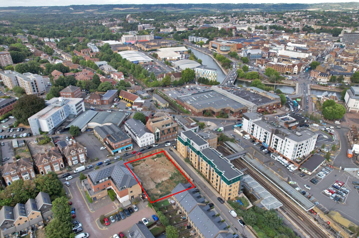 Tonbridge Rd, Maidstone for sale Primary Photo- Image 1 of 1