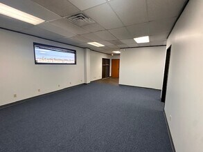 1611 N Interstate 35E, Carrollton, TX for lease Building Photo- Image 2 of 8