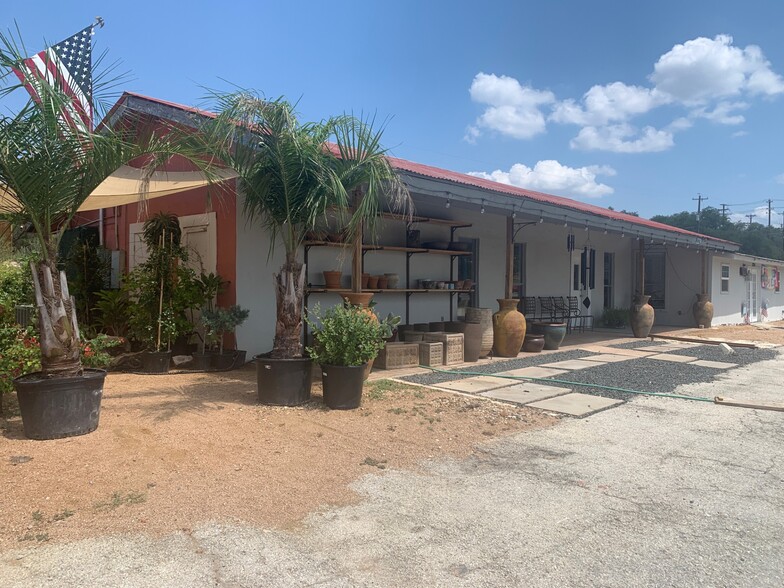 22214 State Highway 71 W, Spicewood, TX for lease - Building Photo - Image 2 of 8