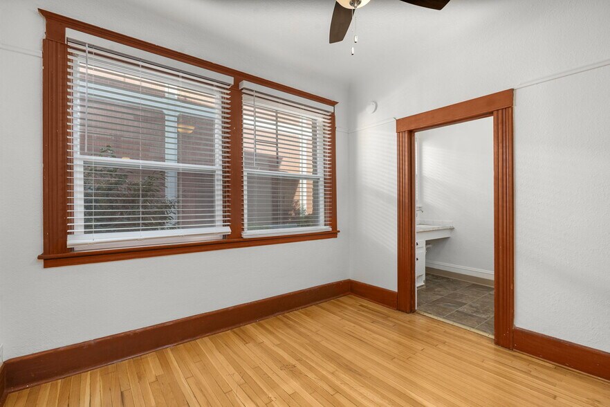 1515 SW Jefferson St, Portland, OR for sale - Building Photo - Image 3 of 32