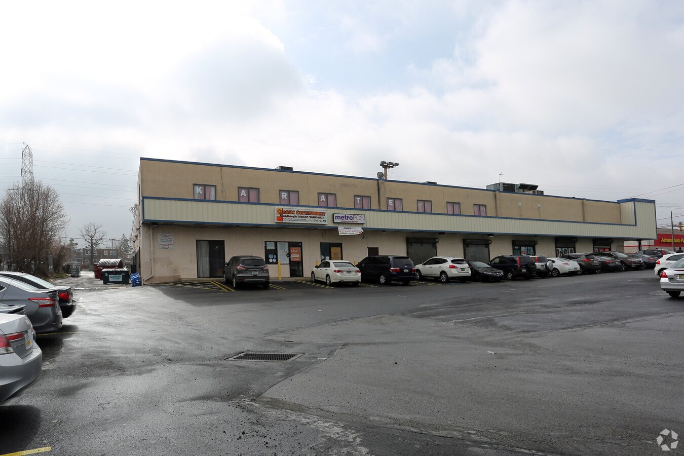 915919 Levick St, Philadelphia, PA 19111