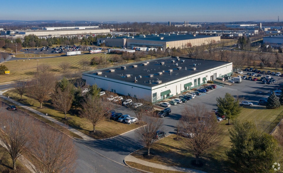 2440 Brodhead Rd, Bethlehem, PA for lease - Building Photo - Image 3 of 5