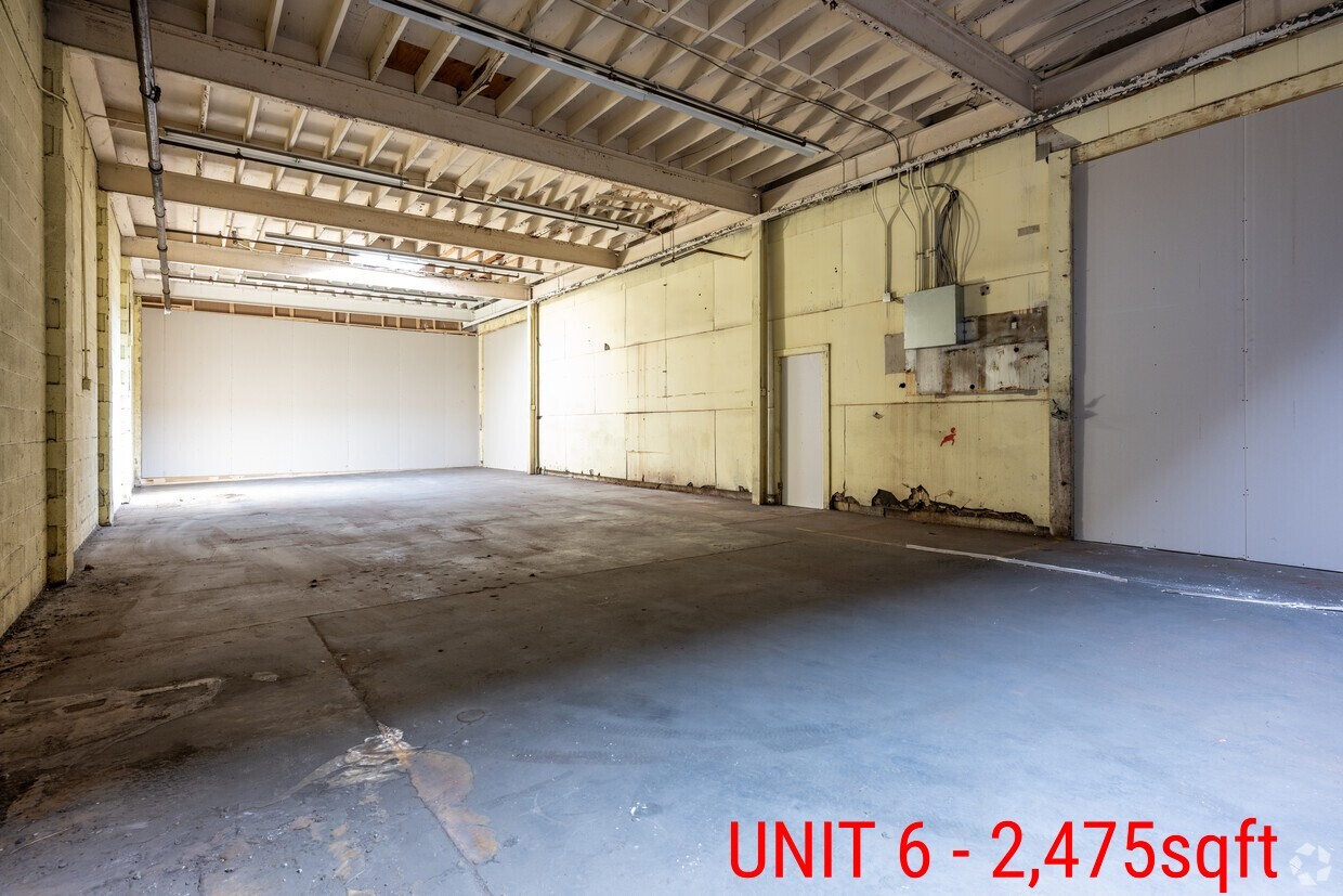 461 N English St, Greensboro, NC for lease Interior Photo- Image 1 of 3