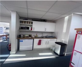 18-22 Boundary Rd, Hove for lease Interior Photo- Image 1 of 2