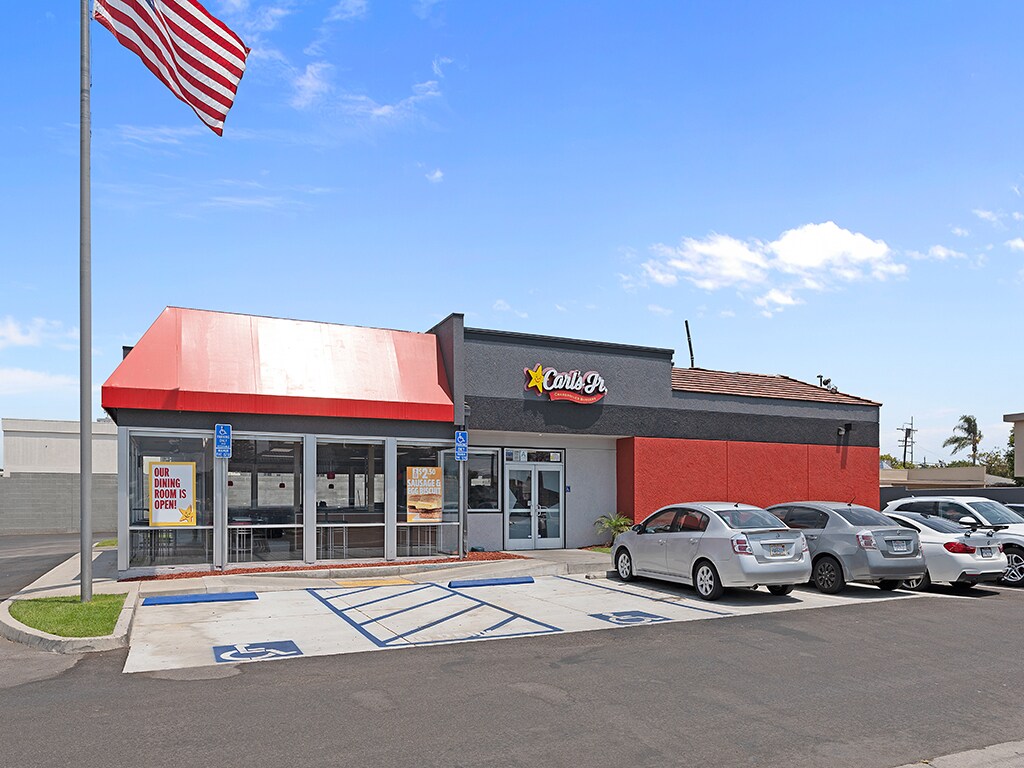 344 W Manchester Blvd, Inglewood, CA 90301 Carl's Jr.
