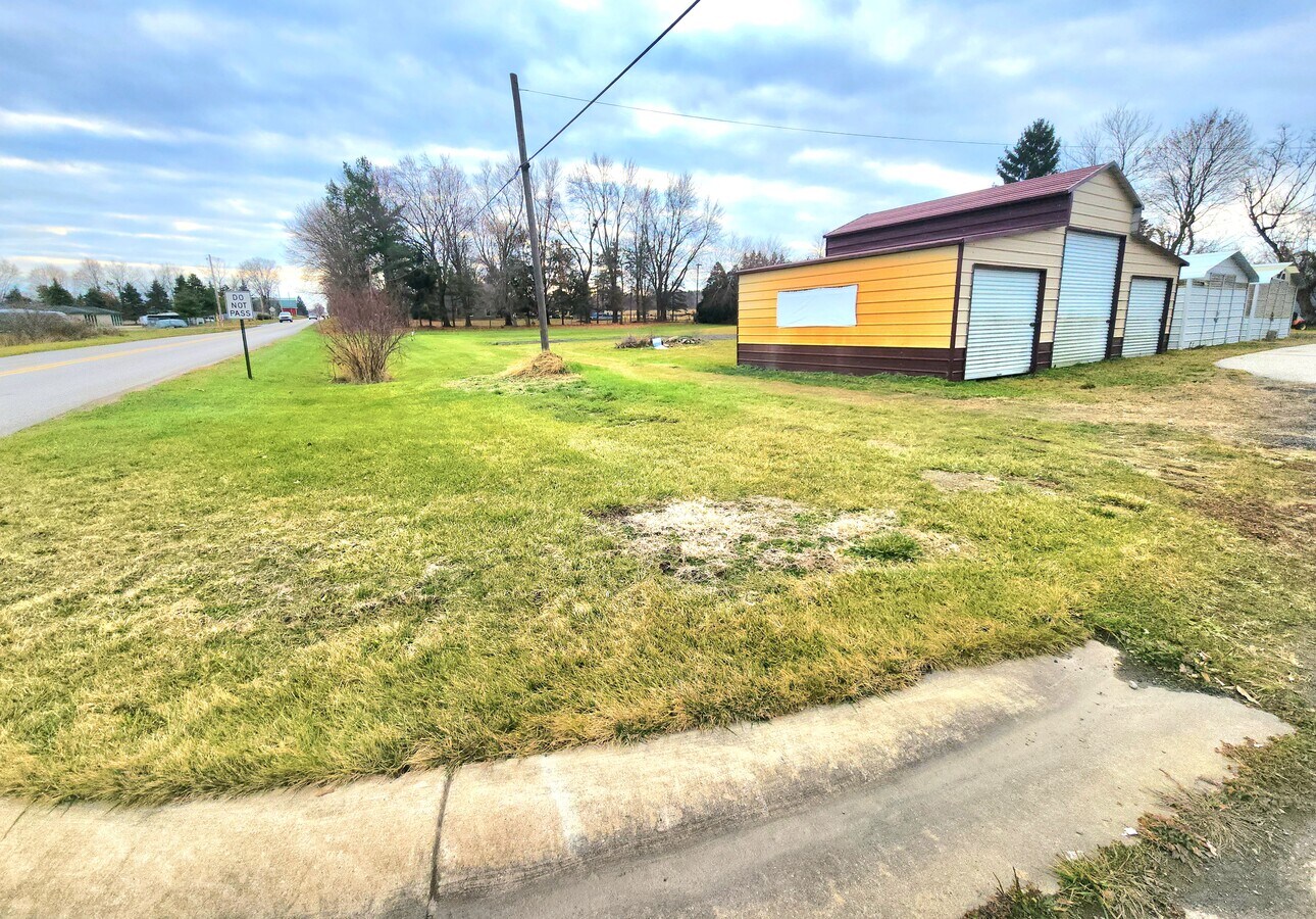 1769 W Michigan Ave, Clinton, MI 49236 Retail for Sale