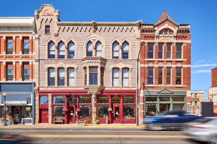 216 W Lincolnway, Cheyenne, WY for sale - Primary Photo - Image 1 of 1