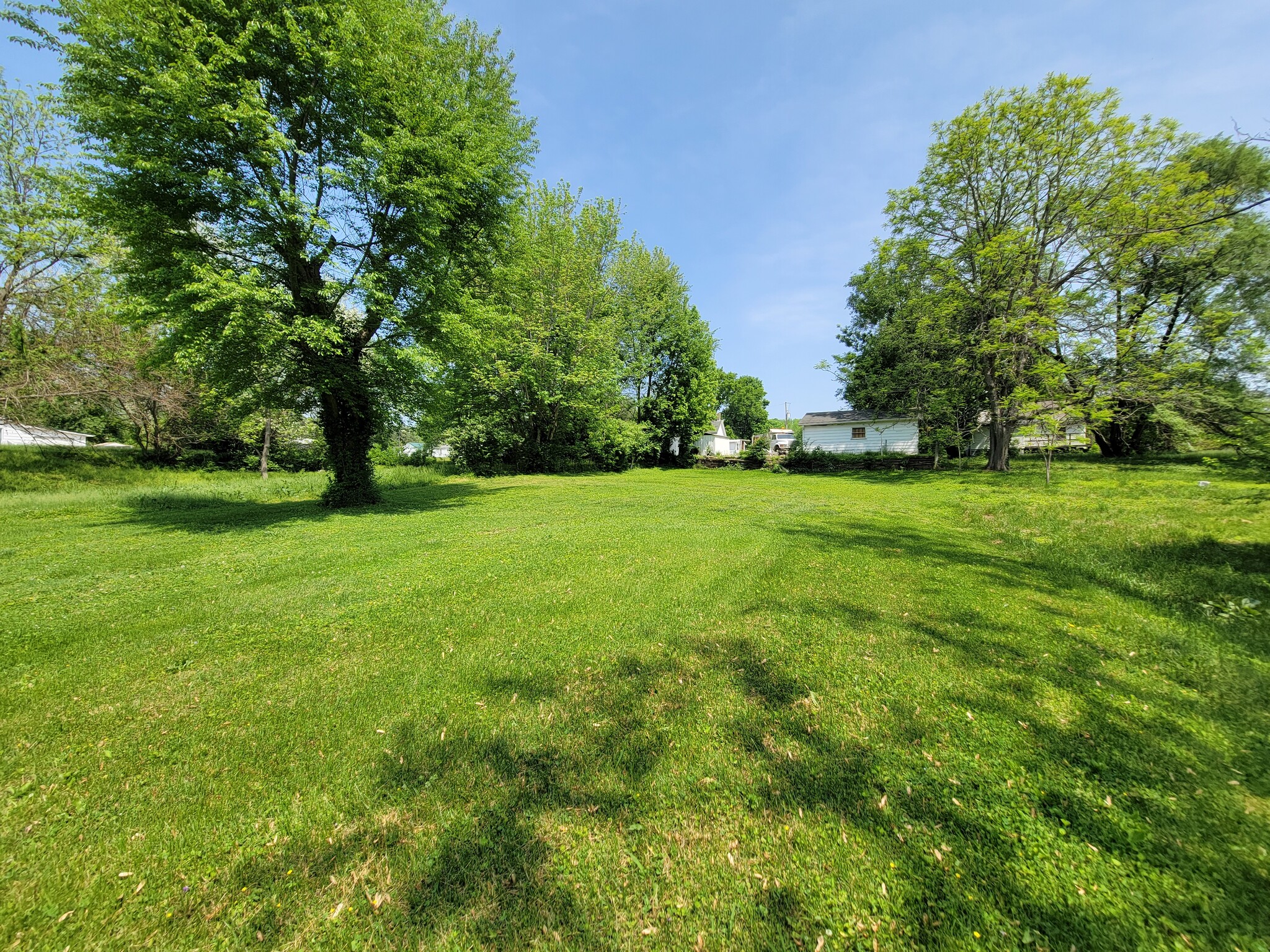 1013 Texas, Louisiana, MO for sale Primary Photo- Image 1 of 5