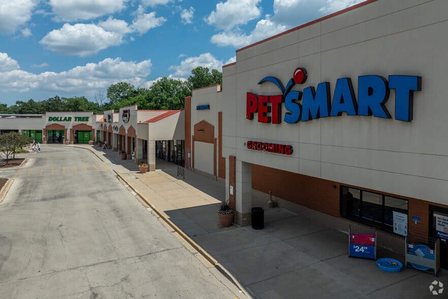 2189 75th St, Darien, IL for lease - Building Photo - Image 2 of 10