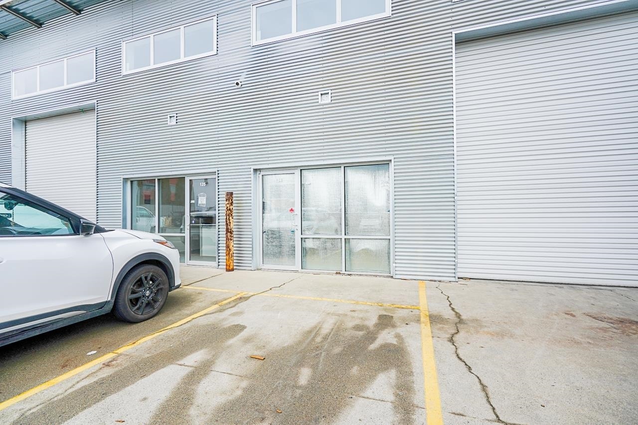 15063 54A Ave, Surrey, BC for sale Primary Photo- Image 1 of 1