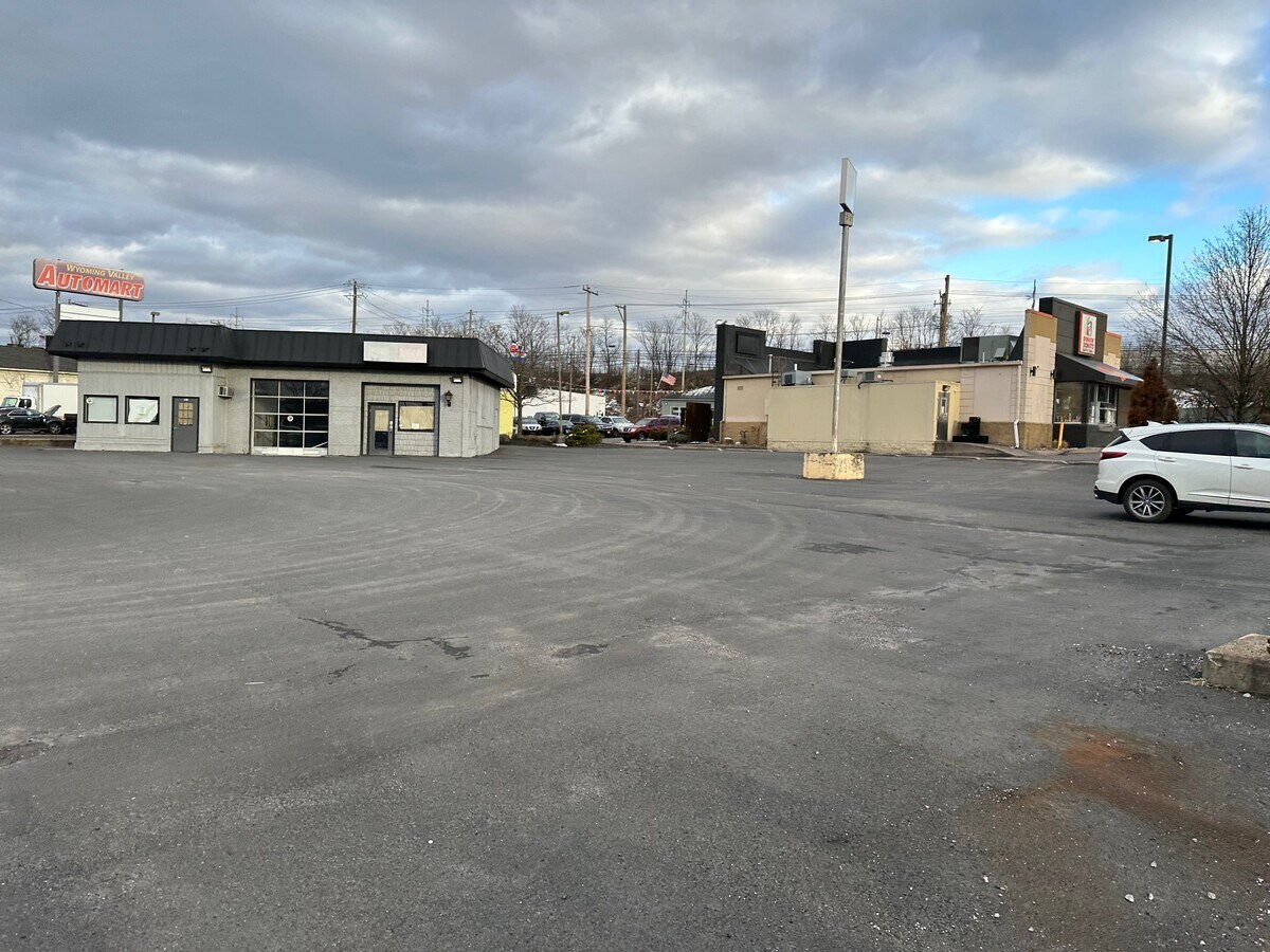 391 Kidder St, Wilkes Barre, PA 18702 Retail for Sale