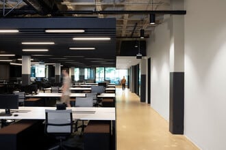 2625 Townsgate Rd, Westlake Village, CA for lease Interior Photo- Image 2 of 8