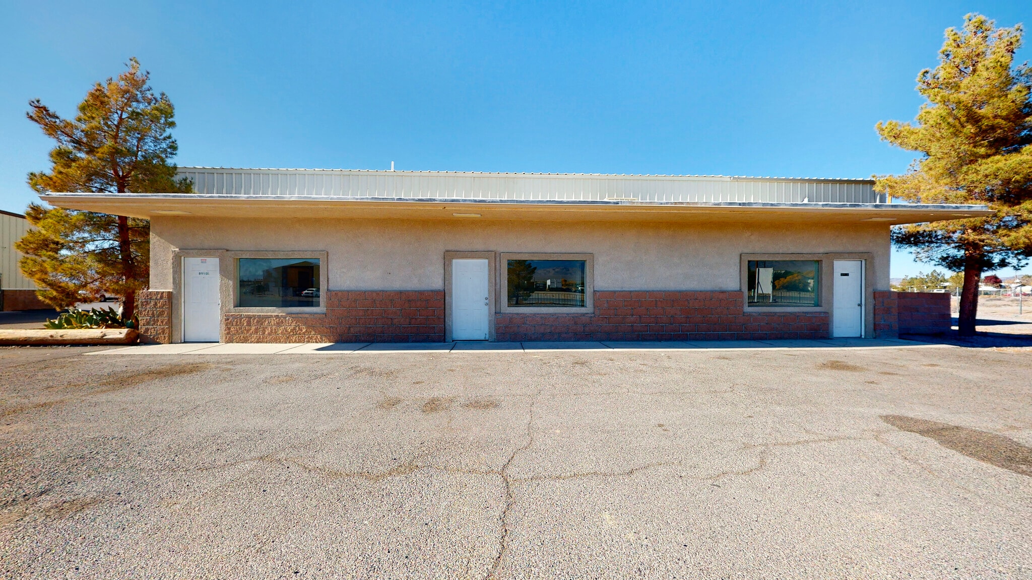 800 Margaret St, Pahrump, NV for lease Building Photo- Image 1 of 17