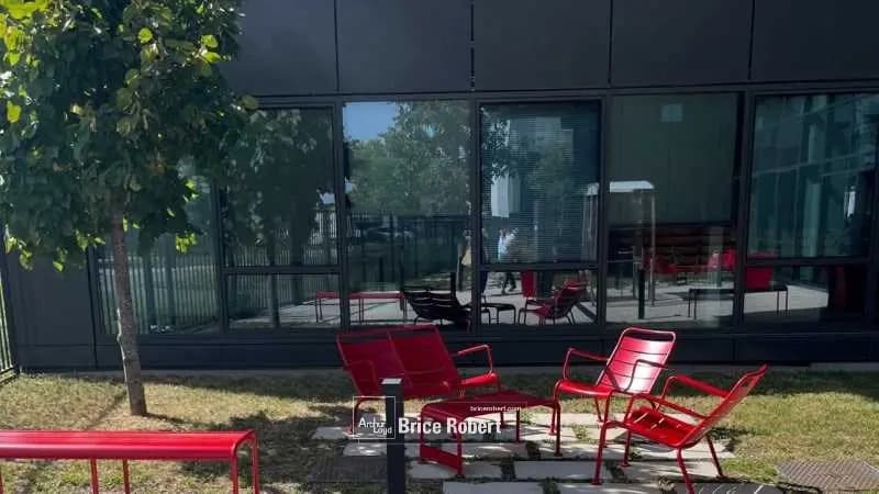 Flex in Villeurbanne for lease - Building Photo - Image 3 of 18