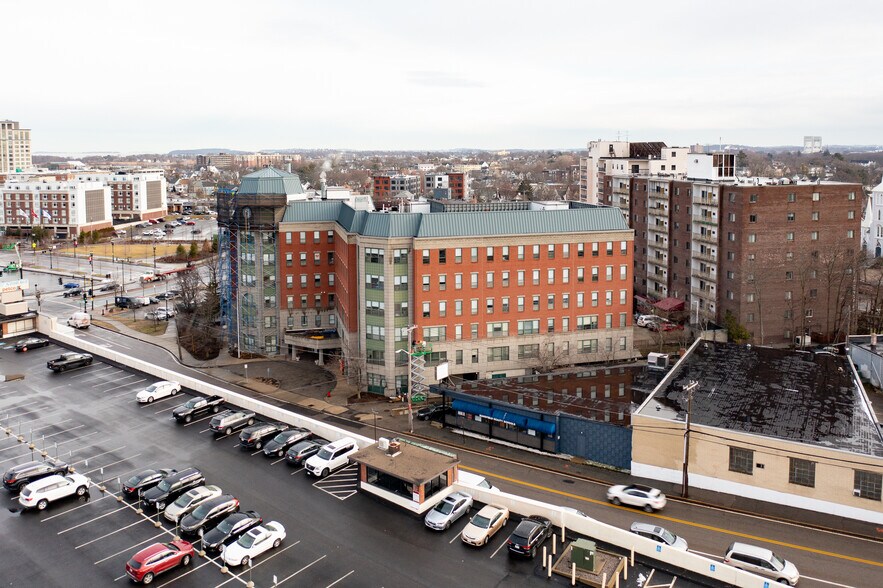 198 Parking Way, Quincy, MA for sale - Building Photo - Image 2 of 4