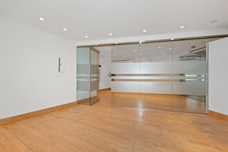3261-3285 Steinway St, Astoria, NY for lease Interior Photo- Image 1 of 5