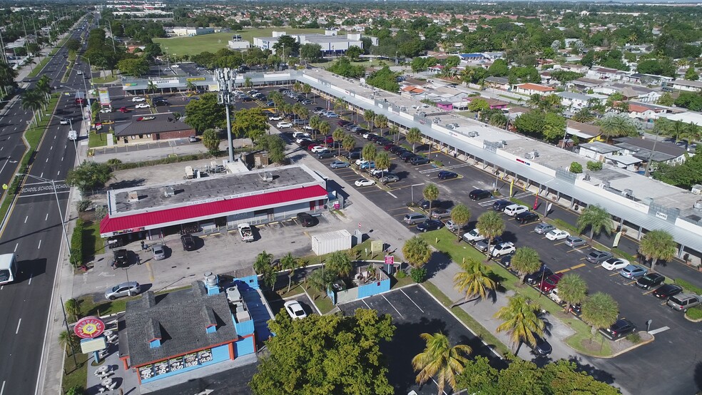 4705-4773 NW 183rd St, Miami Gardens, FL for lease - Building Photo - Image 3 of 4