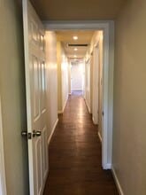 1137 W McDowell Rd, Phoenix, AZ for lease Interior Photo- Image 1 of 7