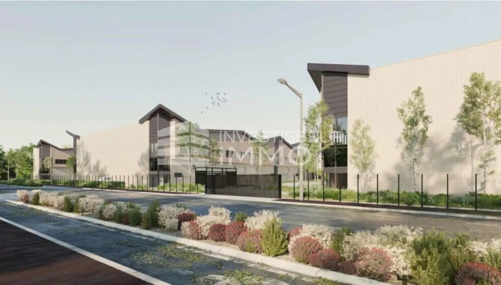 Office in Osny for lease - Building Photo - Image 2 of 10