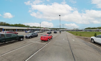 Lakemore Plaza - Parking Garage