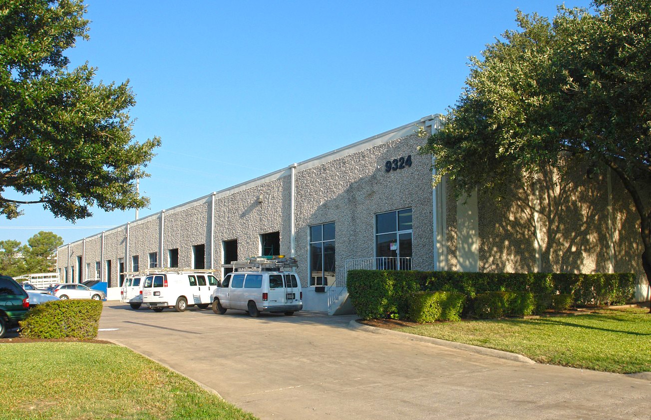 9324 Neils Thompson Dr, Austin, TX for lease Building Photo- Image 1 of 2