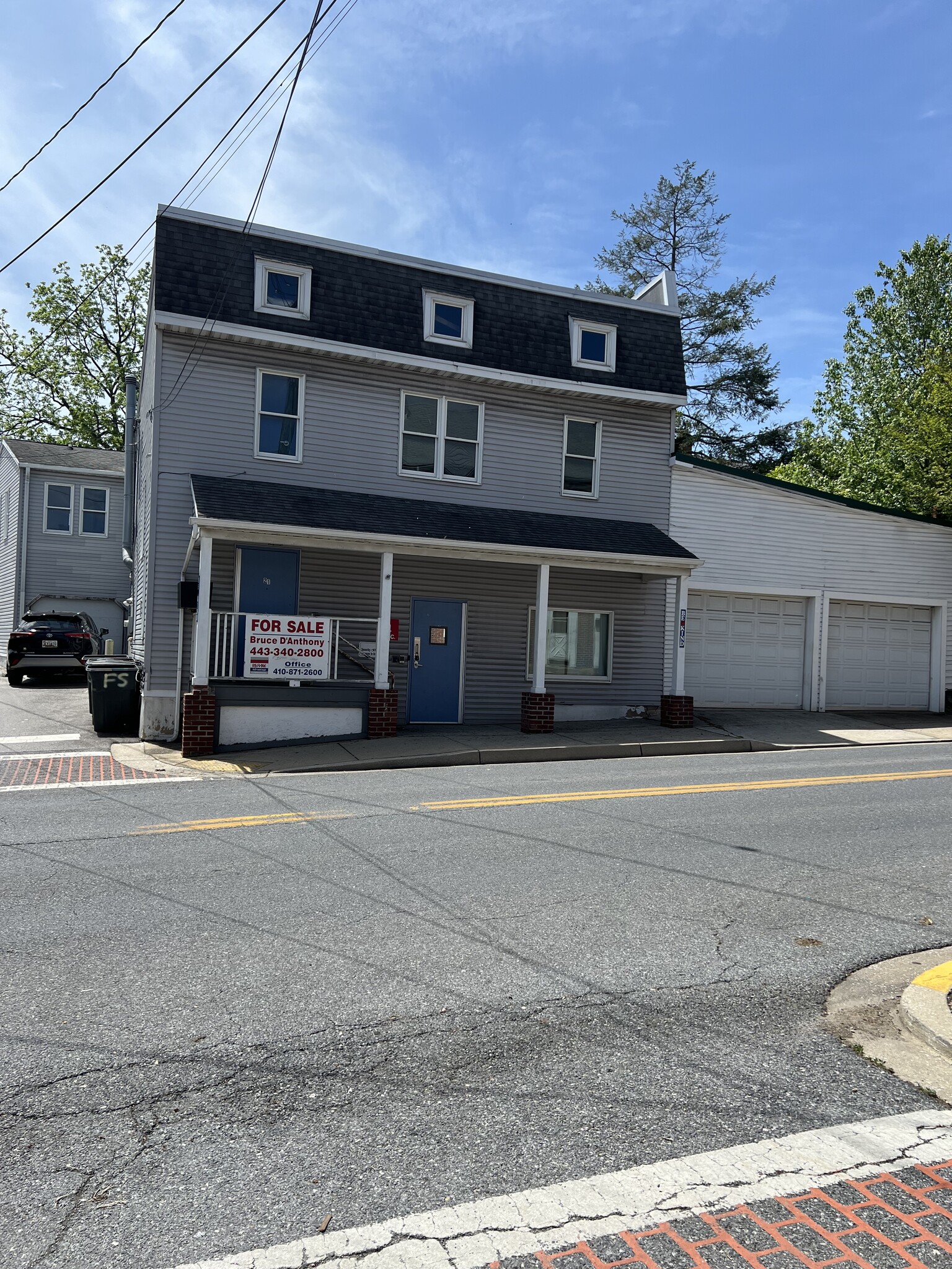 21 W Green St, Westminster, MD for sale Primary Photo- Image 1 of 35