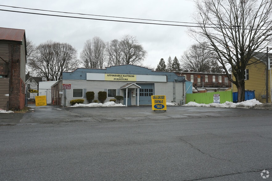 37 O'neil St, Kingston, NY for sale - Primary Photo - Image 1 of 1